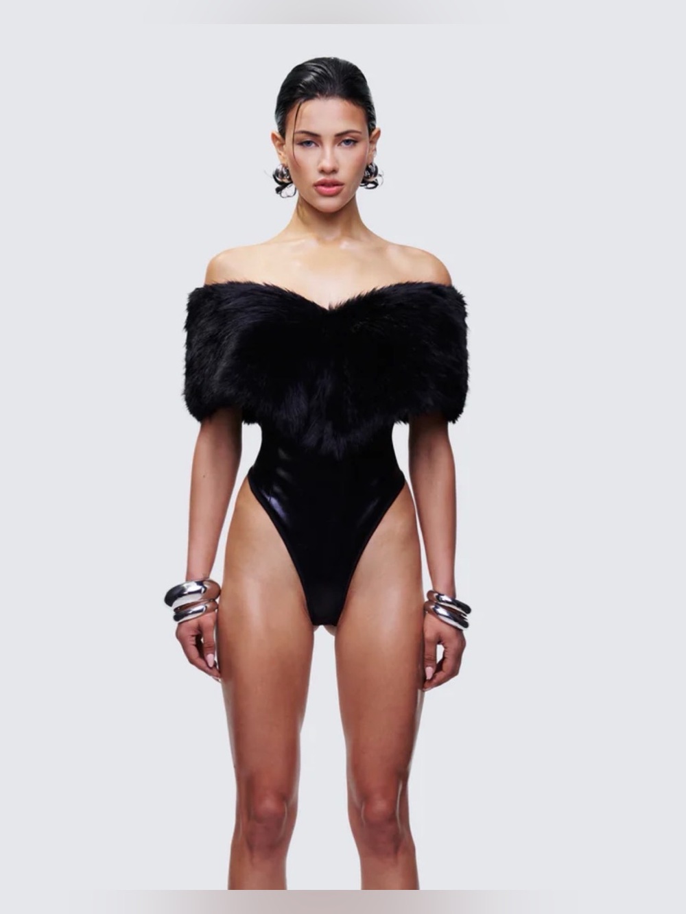 FINESSE Nina Black off-the-shoulder bodysuit plush faux-fur neckline size XS